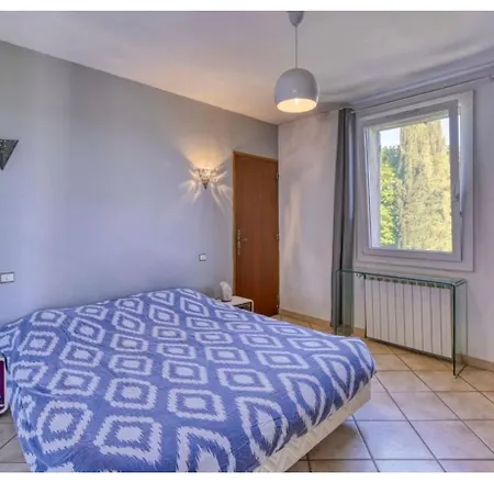 Villa 3 Chambres, Pool House